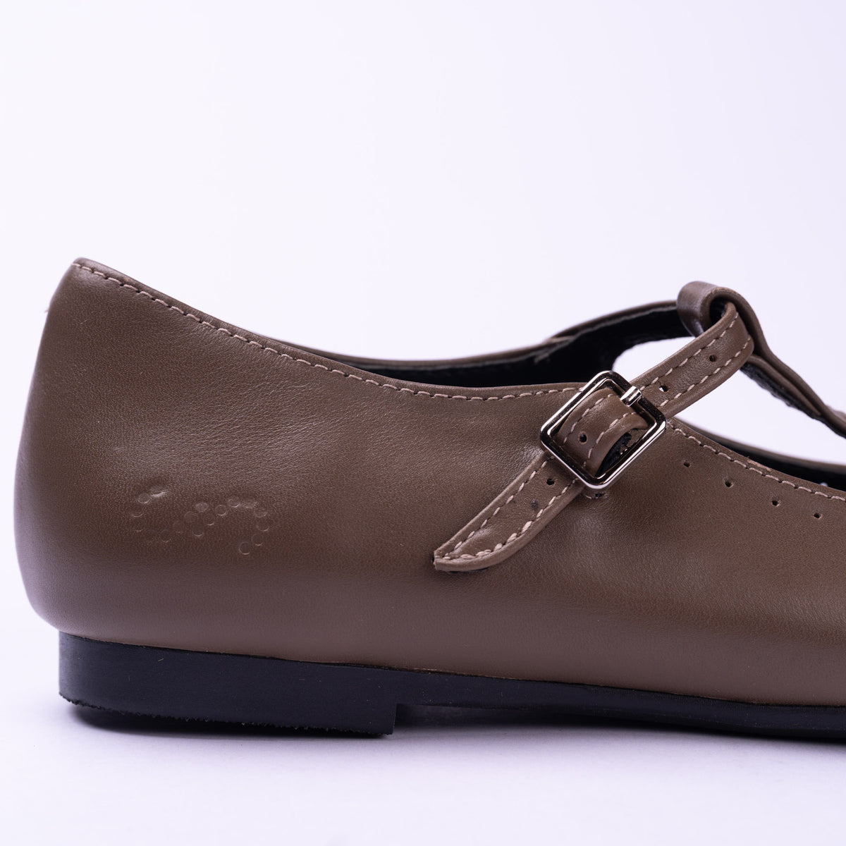 Clara Classic Leather T-Strap
